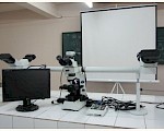 MVM多人小组共览教学显微镜系统